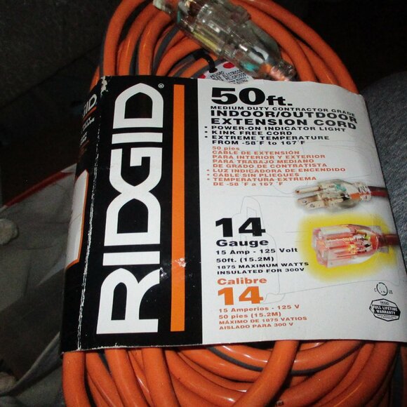 new ridgid 50 ft  medium duty contractor grade power=on indicator light ext cord - Picture 1 of 2